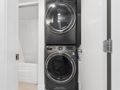 Photo 31 at 558 W 19th Avenue, Cambie, Vancouver West