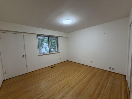 Photo 7 at 77 W 62nd Avenue, Marpole, Vancouver West