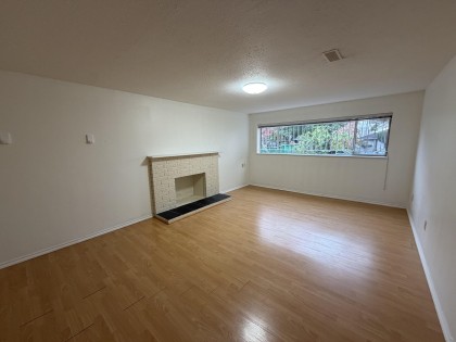 Photo 8 at 77 W 62nd Avenue, Marpole, Vancouver West