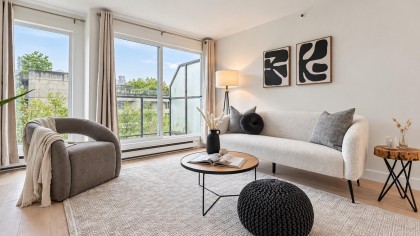 Photo 2 at 10 - 1355 W 4th Avenue, False Creek, Vancouver West