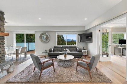 Photo 7 at 1103 Cloverley Street, Calverhall, North Vancouver