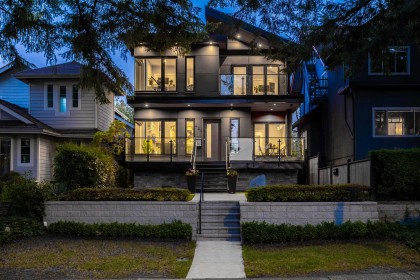 Photo 1 at 426 W 17th Avenue, Cambie, Vancouver West