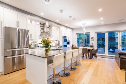Photo 5 at 426 W 17th Avenue, Cambie, Vancouver West