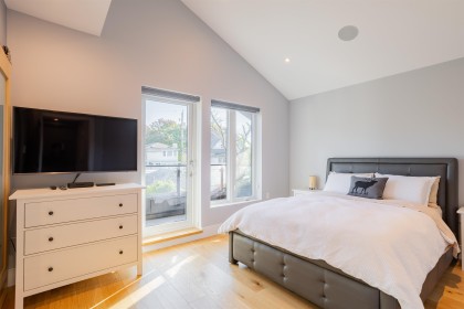 Photo 15 at 426 W 17th Avenue, Cambie, Vancouver West