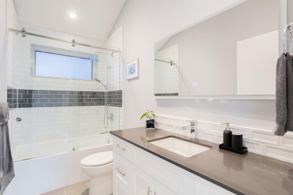 Photo 19 at 426 W 17th Avenue, Cambie, Vancouver West