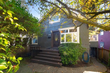 Photo 1 at 219 E 29th Street, Upper Lonsdale, North Vancouver