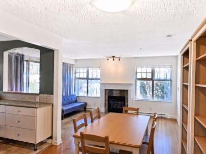Photo 9 at 305 - 3595 W 26th Avenue, Dunbar, Vancouver West