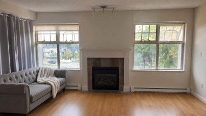 Photo 4 at 305 - 3595 W 26th Avenue, Dunbar, Vancouver West
