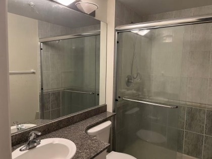 Photo 8 at 305 - 3595 W 26th Avenue, Dunbar, Vancouver West