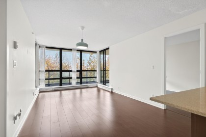 Photo 3 at 304 - 933 Hornby Street, Downtown VW, Vancouver West