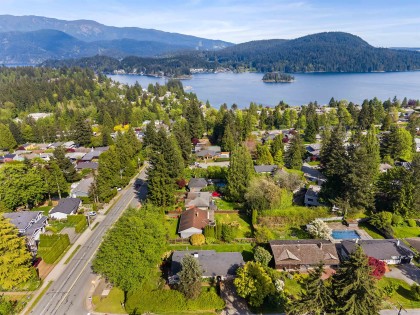Photo 36 at 998 Fairway Drive, Dollarton, North Vancouver