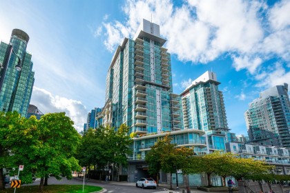 Photo 36 at 203 - 499 Broughton Street, Coal Harbour, Vancouver West