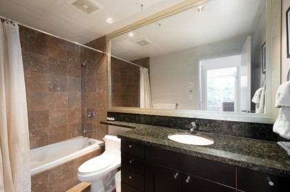 Photo 18 at 203 - 499 Broughton Street, Coal Harbour, Vancouver West