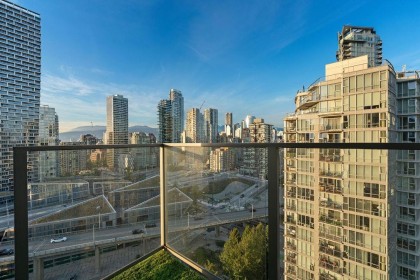 Photo 32 at 2607 - 583 Beach Crescent, Yaletown, Vancouver West