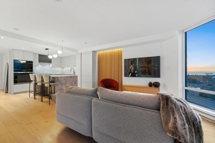 Photo 1 at 2607 - 583 Beach Crescent, Yaletown, Vancouver West