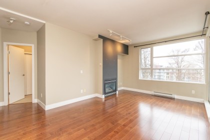 Photo 5 at 612 - 2655 Cranberry Drive, Kitsilano, Vancouver West