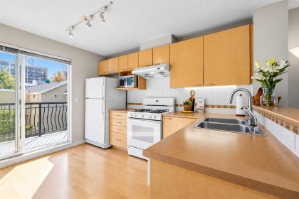 Photo 14 at 319 - 678 W 7th Avenue, Fairview VW, Vancouver West