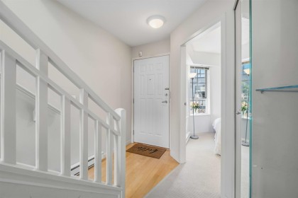 Photo 4 at 319 - 678 W 7th Avenue, Fairview VW, Vancouver West