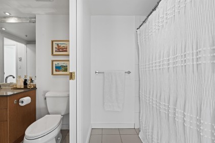 Photo 25 at 204 - 1633 W 8th Avenue, Fairview VW, Vancouver West