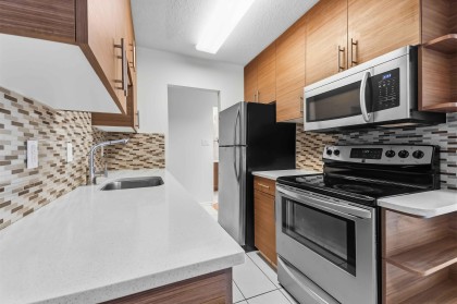 Photo 8 at 302 - 211 W 3rd Street, Lower Lonsdale, North Vancouver