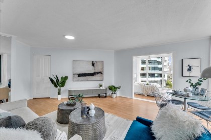 Photo 3 at 701 - 1010 Burnaby Street, West End VW, Vancouver West