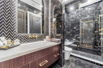 Photo 23 at 1443 W 57th Avenue, South Granville, Vancouver West