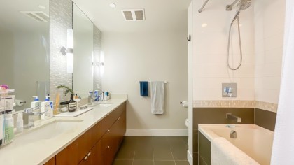 Photo 11 at 1402 - 159 W 2nd Avenue, False Creek, Vancouver West