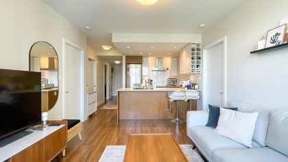 Photo 4 at 1402 - 159 W 2nd Avenue, False Creek, Vancouver West