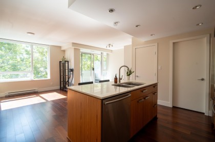 Photo 9 at 504 - 1675 W 8 Avenue, Fairview VW, Vancouver West