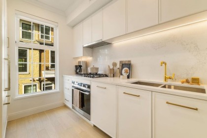Photo 11 at 221 - 7789 Yukon Street, Marpole, Vancouver West