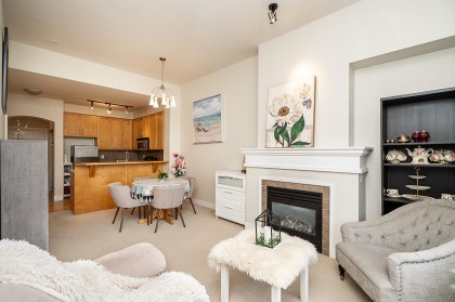 Photo 2 at 1406 - 4655 Valley Drive, Quilchena, Vancouver West