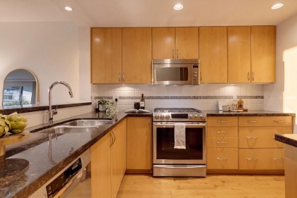Photo 18 at 404 - 1428 W 6th Avenue, Fairview VW, Vancouver West