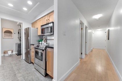 Photo 16 at 101 - 2412 Alder Street, Fairview VW, Vancouver West