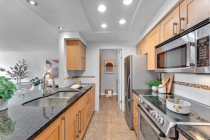 Photo 12 at 101 - 2412 Alder Street, Fairview VW, Vancouver West