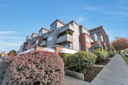 Photo 36 at 101 - 2412 Alder Street, Fairview VW, Vancouver West