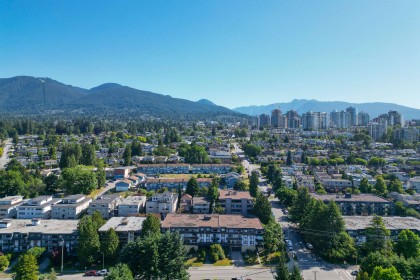 Photo 27 at 305 - 310 W 3rd Street, Lower Lonsdale, North Vancouver
