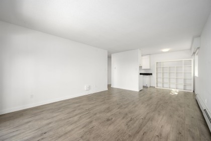 Photo 7 at 305 - 310 W 3rd Street, Lower Lonsdale, North Vancouver