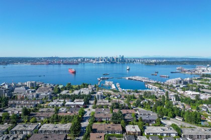 Photo 34 at 305 - 310 W 3rd Street, Lower Lonsdale, North Vancouver