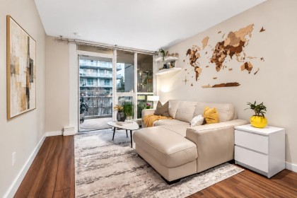 Photo 5 at 413 - 135 E 17 Street, Central Lonsdale, North Vancouver