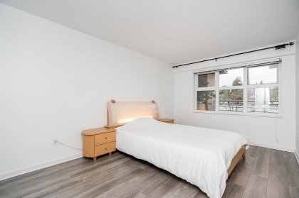 Photo 9 at 306 - 3580 W 41st Avenue, Southlands, Vancouver West
