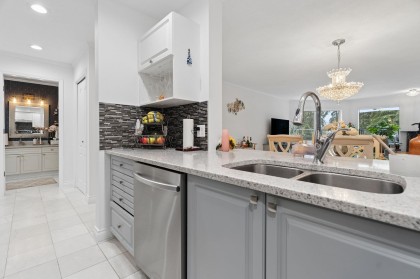 Photo 7 at 602 - 1500 Ostler Court, Indian River, North Vancouver