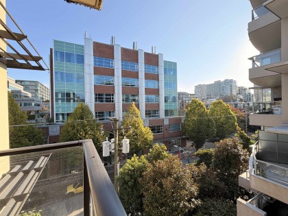 Photo 10 at 603 - 555 W 7th Avenue, Fairview VW, Vancouver West