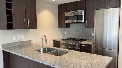 Photo 3 at 605 - 138 W 1st Avenue, False Creek, Vancouver West
