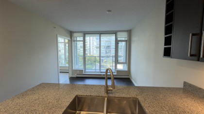 Photo 5 at 605 - 138 W 1st Avenue, False Creek, Vancouver West