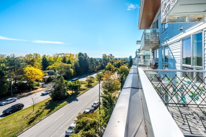 Photo 3 at 602 - 6677 Cambie Street, South Cambie, Vancouver West