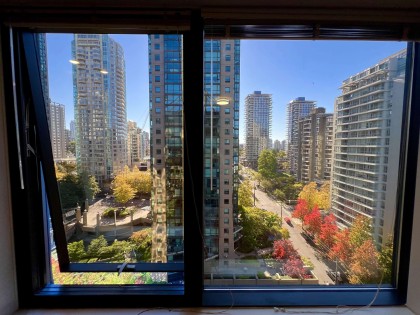 Photo 6 at 1113 - 1333 W Georgia Street, Coal Harbour, Vancouver West