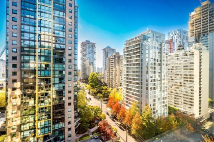 Photo 7 at 1113 - 1333 W Georgia Street, Coal Harbour, Vancouver West