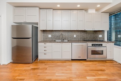 Photo 3 at 1113 - 1333 W Georgia Street, Coal Harbour, Vancouver West