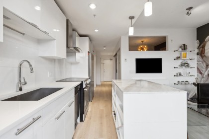 Photo 10 at 513 - 733 W 3rd Street, Harbourside, North Vancouver