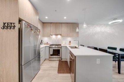 Photo 2 at 207 - 128 E 8th Street, Central Lonsdale, North Vancouver